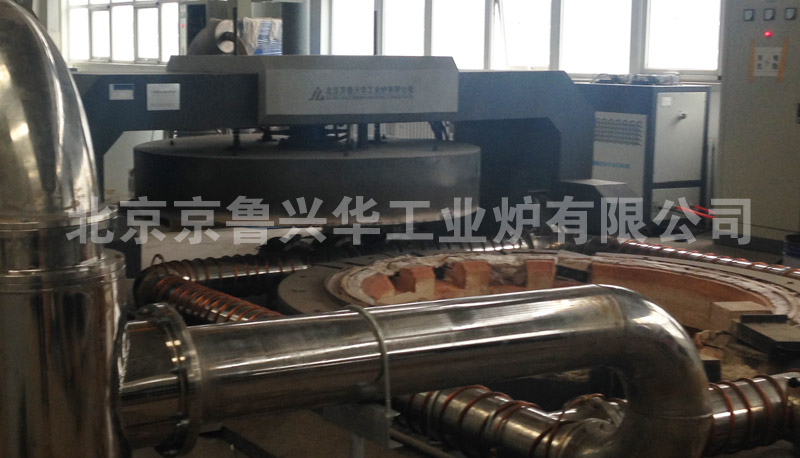 我司為中航某研究所設計製造的大型井式熱除氣爐成功交付