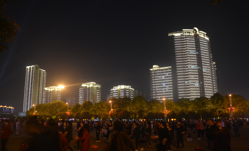 長沙（shā）一點兩線亮化工程